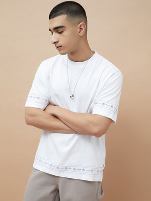 Fame Forever by Lifestyle Printed Men Crew Neck White T-Shirt