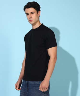 Christy World Solid Men Round Neck Black T-Shirt