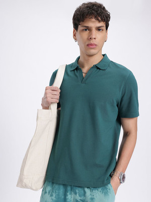 Glitchez Solid Men Polo Neck Green T-Shirt
