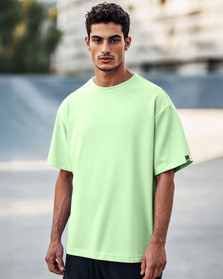 BEWAKOOF Solid Men Round Neck Green T-Shirt