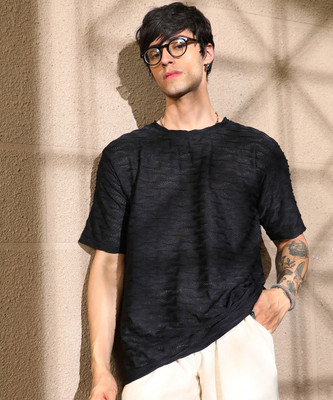 CAMPUS SUTRA Solid Men Crew Neck Black T-Shirt