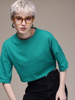 Roadster Solid Women Round Neck Green T-Shirt