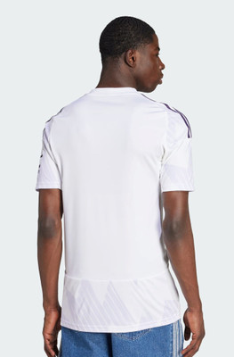 Ryze Printed Men V Neck White T-Shirt