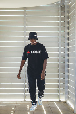 WEARJOY Typography Men Crew Neck Black T-Shirt