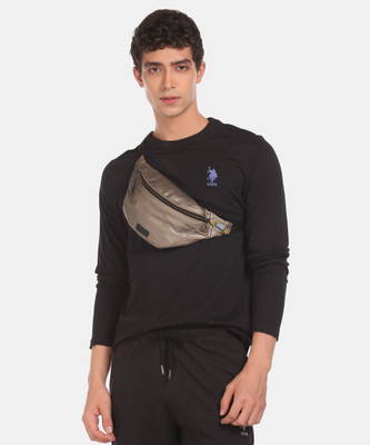 U.S. POLO ASSN. Solid Men Round Neck Blue T-Shirt