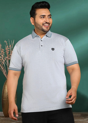 METRONAUT PLUS Solid Men Square Neck Grey T-Shirt