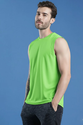 Adorbs Solid Men Round Neck Green T-Shirt