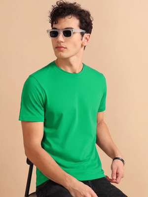 HERE&NOW Solid Men Round Neck Green T-Shirt