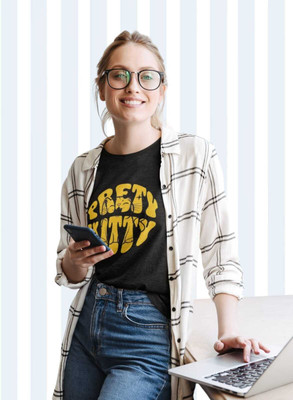 Clori Solid Women Round Neck Black T-Shirt