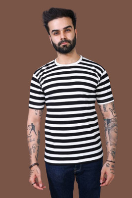 TELOXY Striped Men Round Neck Black T-Shirt