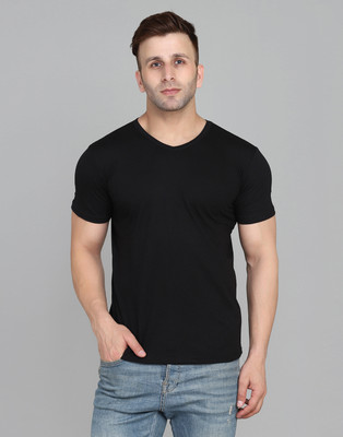 SWIFTLY Solid Men V Neck Black T-Shirt