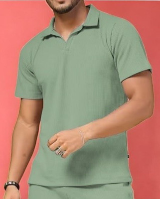INDICLUB Solid Men Polo Neck Light Green T-Shirt