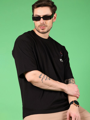 V-MART Solid Men Round Neck Black T-Shirt