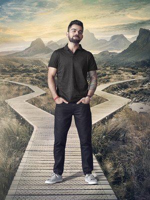 WROGN Solid Men Polo Neck Black T-Shirt