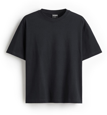 BubbleTwyst Printed Men Round Neck Black T-Shirt