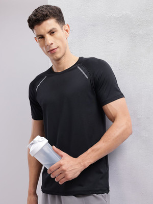 HRX by Hrithik Roshan Solid Men Round Neck Black T-Shirt