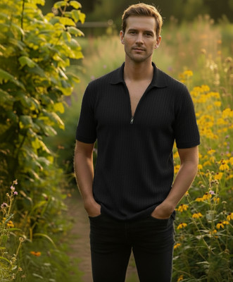 DSV Self Design Men Zip Neck Black T-Shirt