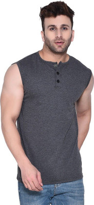 Trendfull Solid Men Henley Neck Grey T-Shirt