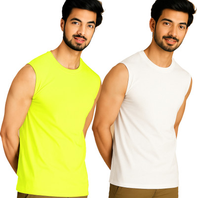 Jangoboy Solid Men Round Neck Green, White T-Shirt