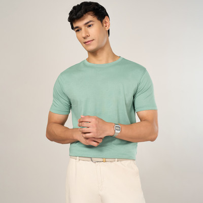 Byford by Pantaloons Solid Men Round Neck Green T-Shirt