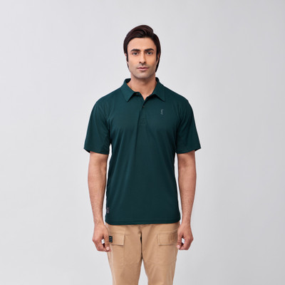 Capapie Outdoor Solid Men Polo Neck Green T-Shirt