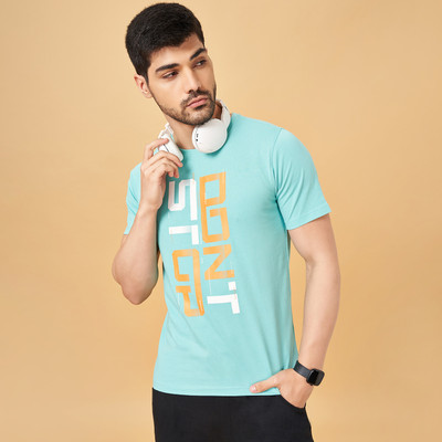 Ajile By Pantaloons Solid Men Round Neck Green T-Shirt
