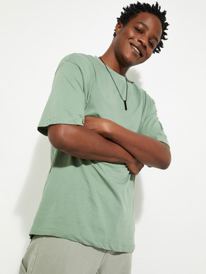 MAX Solid Men Round Neck Green T-Shirt