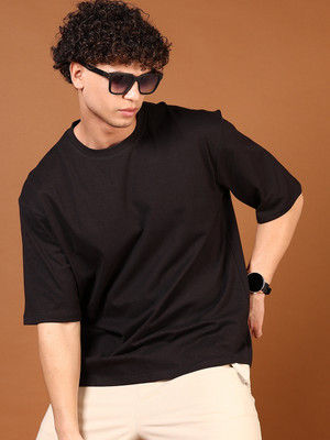 V-MART Solid Men Round Neck Black T-Shirt