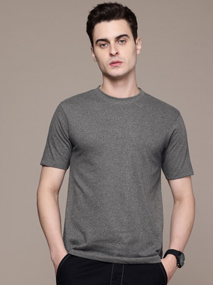 METRONAUT Solid Men Round Neck Grey T-Shirt