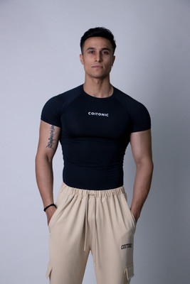 COITONIC Solid Men Round Neck Navy Blue T-Shirt