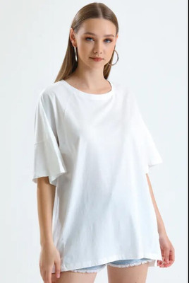 FURRR Solid Women Round Neck White T-Shirt