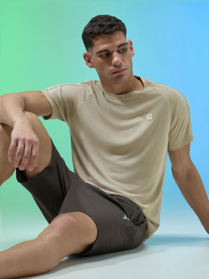 TECHNOSPORT Solid Men Crew Neck Beige T-Shirt