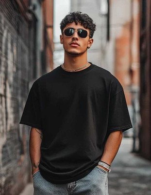MIT Bharat Solid Men Round Neck Black T-Shirt