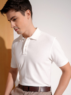 HIGHLANDER Solid Men Polo Neck White T-Shirt