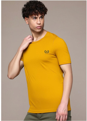 MACK JONNEY Solid Men Round Neck Yellow T-Shirt