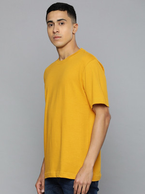 London Crew Solid Men Round Neck Yellow T-Shirt