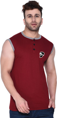 tfurnish Self Design Men Henley Neck Maroon T-Shirt