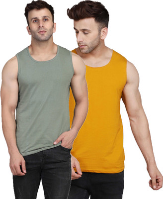 SLOWLORIS Solid Men Round Neck Multicolor T-Shirt