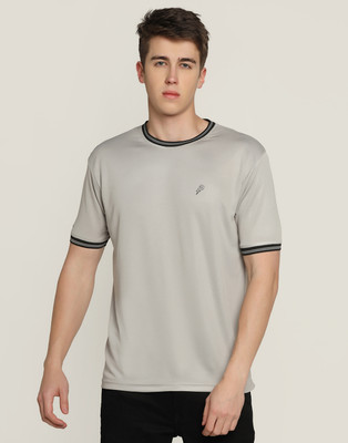 Praume Solid Men Round Neck Grey T-Shirt