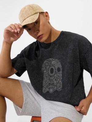 The Souled Store Embroidered Men Round Neck Black T-Shirt