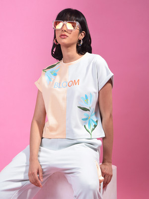 CRIMSOUNE CLUB Colorblock Women Round Neck Blue T-Shirt