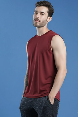 Jangoboy Solid Men Round Neck Maroon T-Shirt