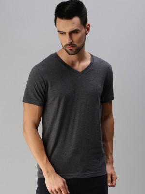 ONN Solid Men V Neck Black T-Shirt