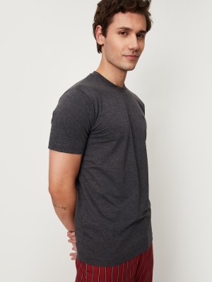 MAX Solid Men Round Neck Grey T-Shirt