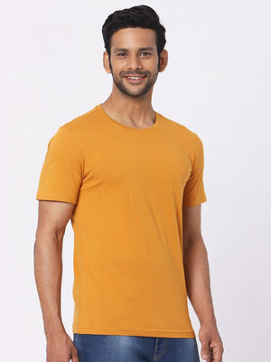 OrrganicChics Solid Men Round Neck Yellow T-Shirt