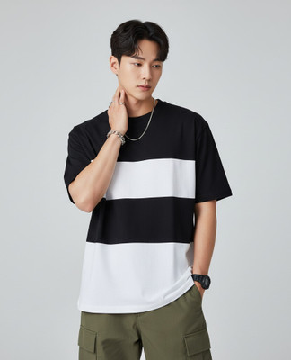 young style Solid Men Round Neck Black, White T-Shirt