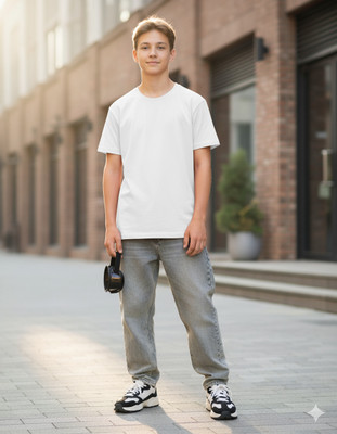 DSV Solid Men Round Neck Light Blue, White T-Shirt
