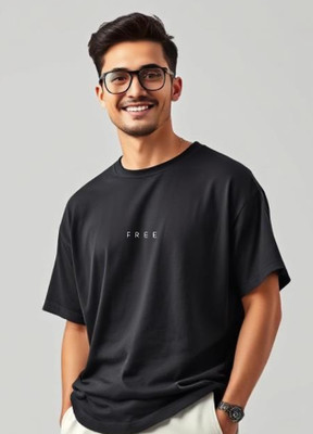 UrGear Solid Men Round Neck Black T-Shirt