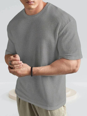TAZO Self Design Men Round Neck Grey T-Shirt