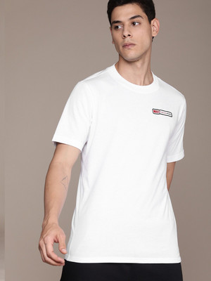 Calvin Klein Jeans Solid Men Round Neck White T-Shirt